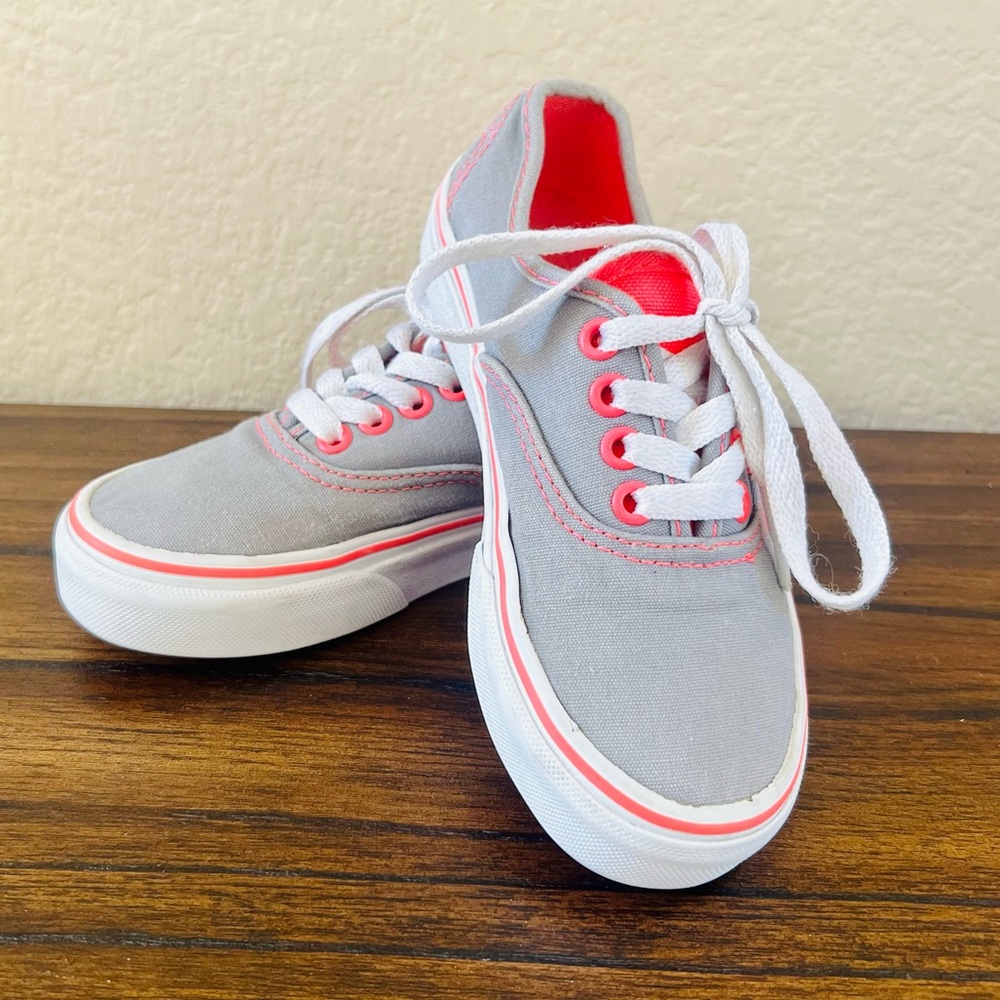 🎀 Vans Shoes 💕 Girls Youth Size 12 🎀